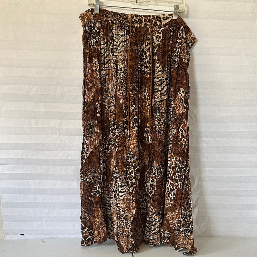 Basic Editions Animal Print Boho Broomstick Skirt Size L Lightweight Flowy
